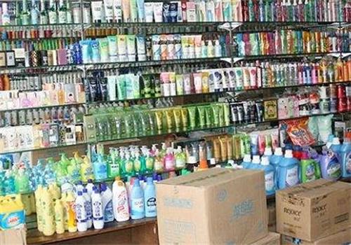 居家日用百貨加盟 人氣火熱背后的機遇與風險全解析